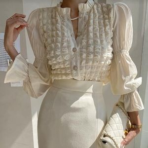 Meet your Posher, Zhoua